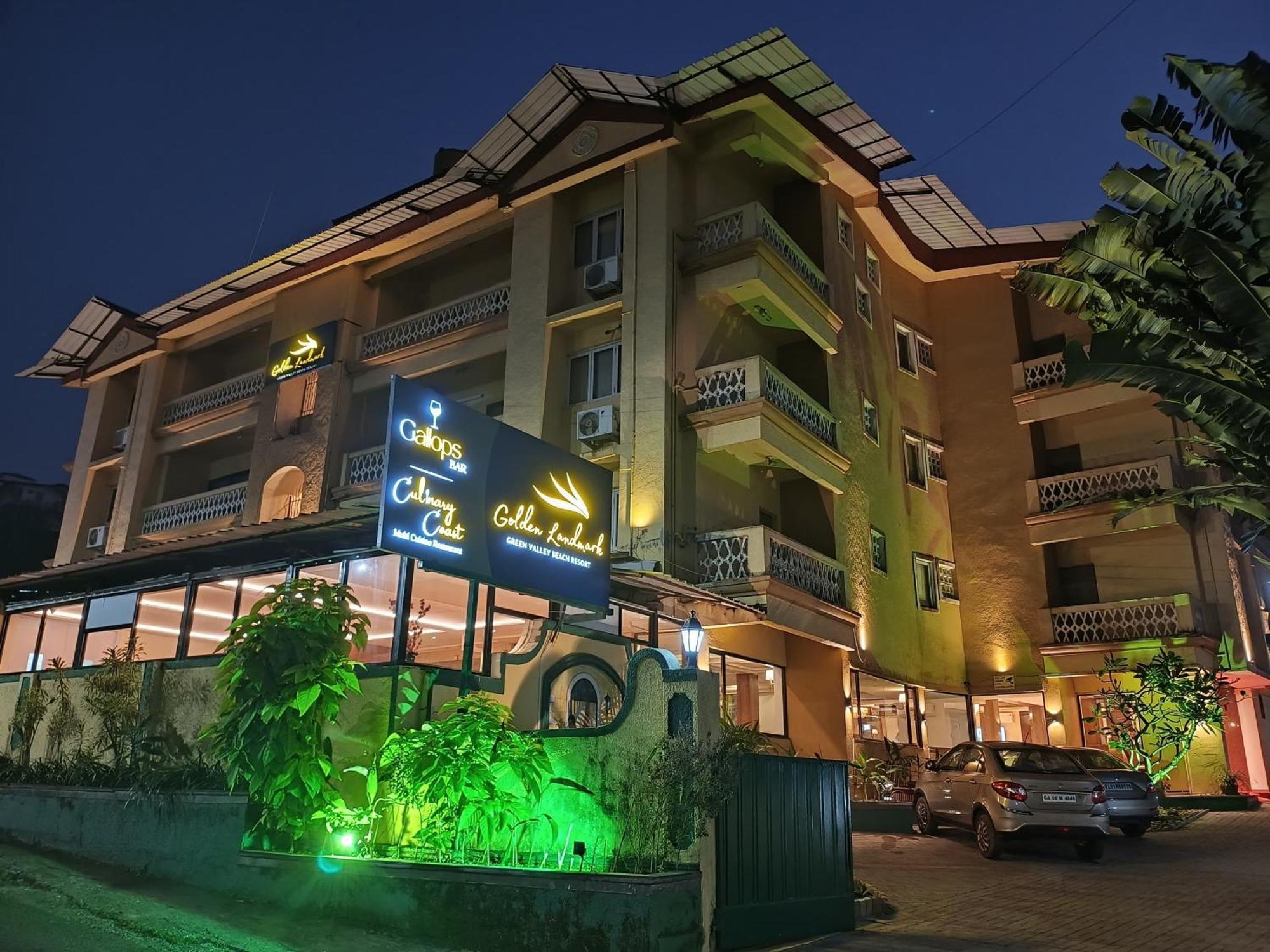 Golden Landmark Green Valley Beach Resort Dona Paula Exterior foto